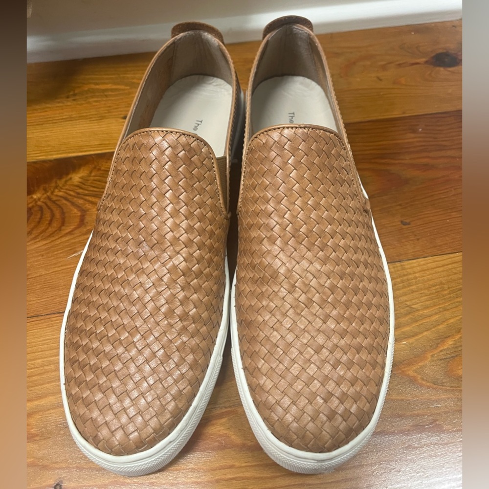 The flexx shoes size 8.5